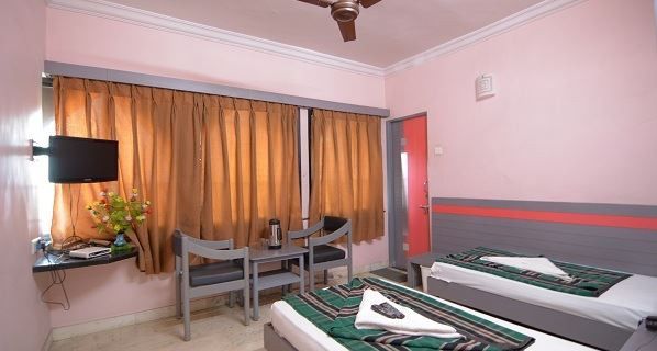 Hotel Pritam Nágpur Kültér fotó